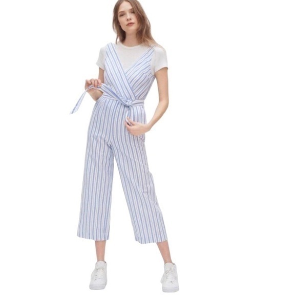 GAP Linen Cotton Jumpsuit Size 4 Blue Striped Apron Wide Leg Cropped - Picture 1 of 9